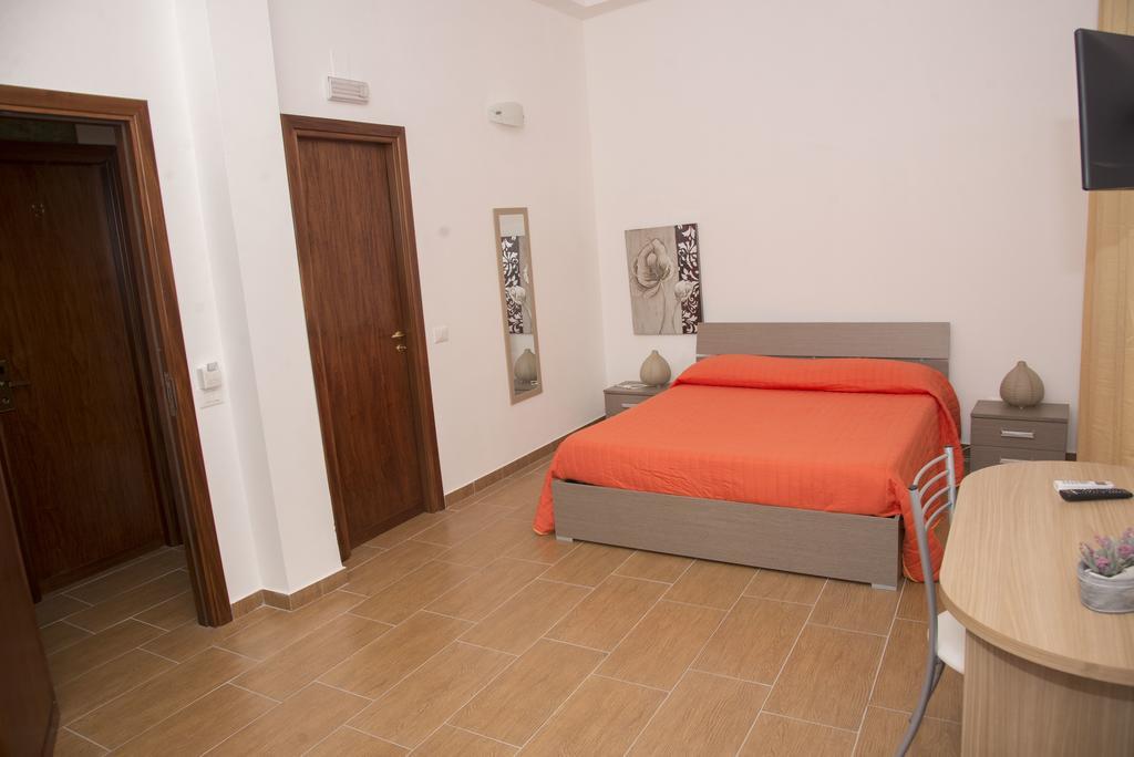 Hotel Palazzo Graziano à Terrasini Extérieur photo