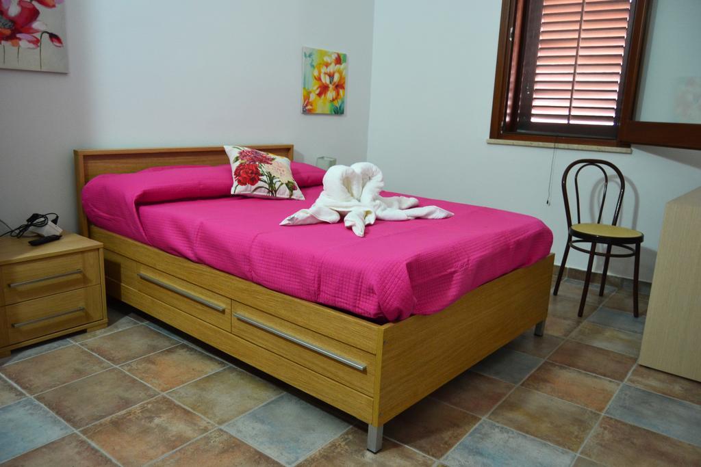 Hotel Palazzo Graziano à Terrasini Extérieur photo