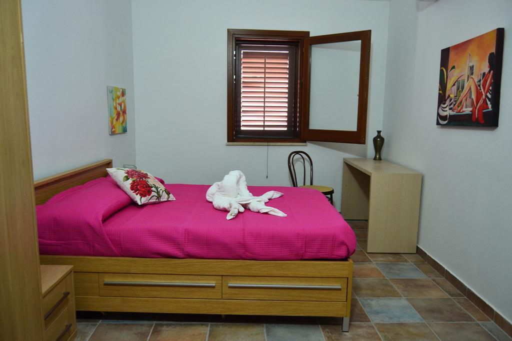Hotel Palazzo Graziano à Terrasini Extérieur photo