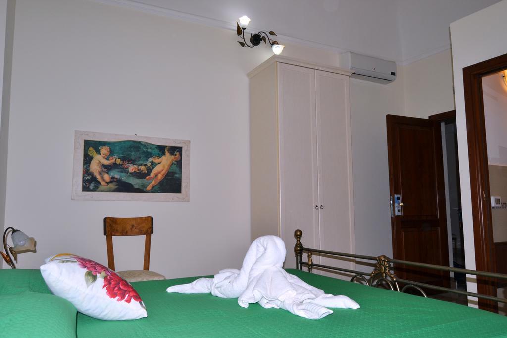 Hotel Palazzo Graziano à Terrasini Extérieur photo